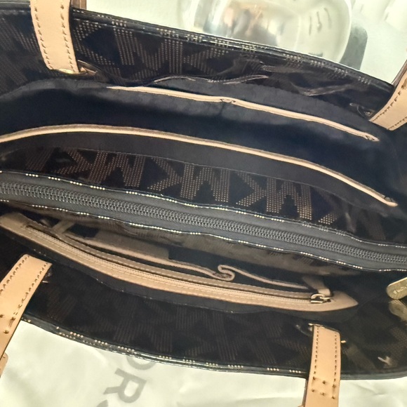 Michael Kors Black and Tan Signature Backpack - Picture 6 of 15